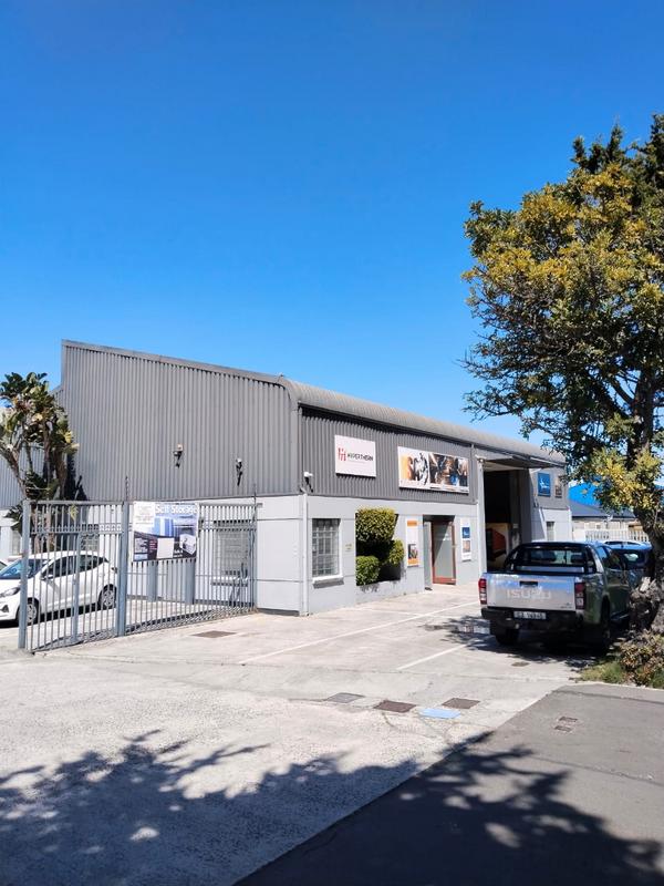 To Let commercial Property for Rent in Montague Gardens Western Cape